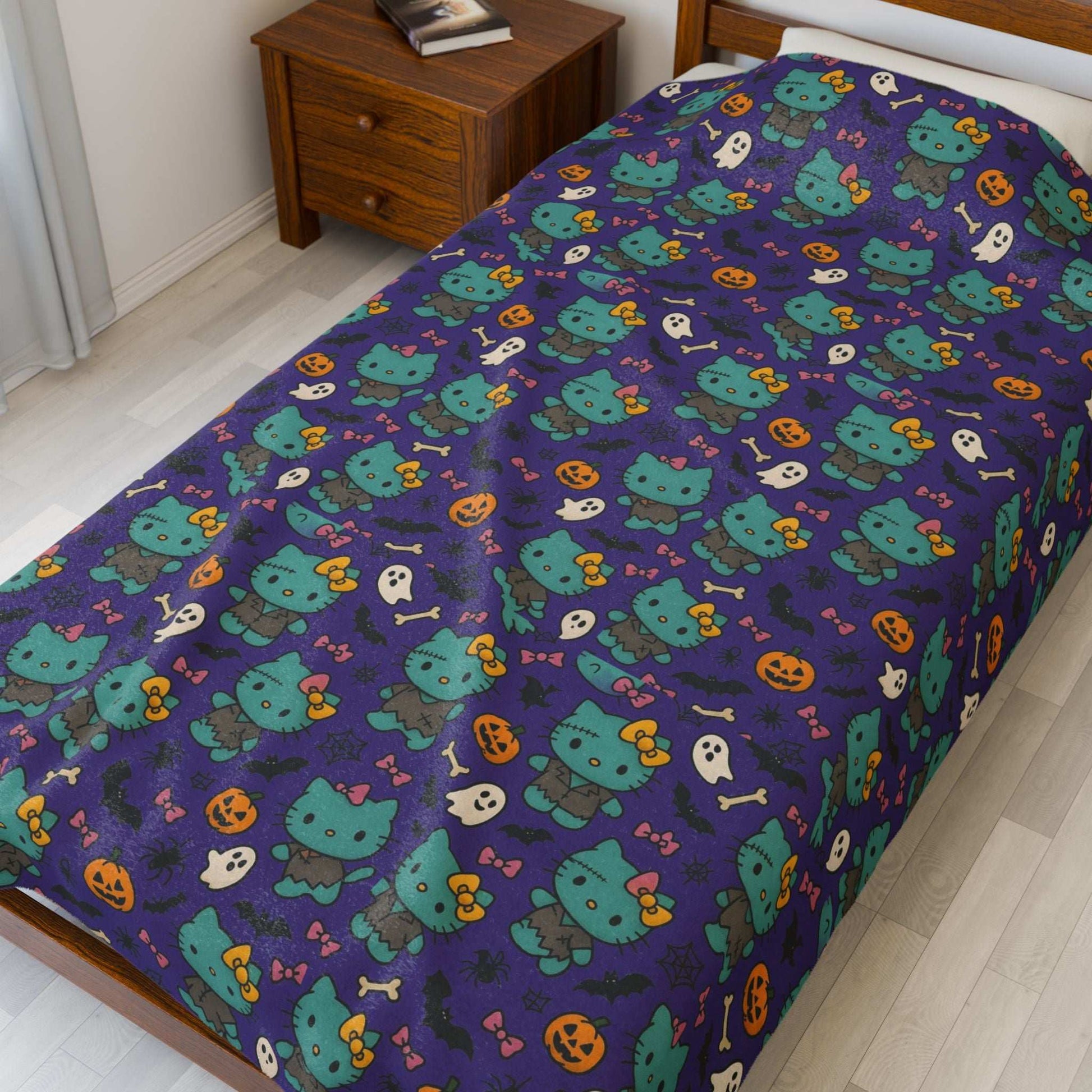 Halloween Cat Velveteen Plush Blanket purple