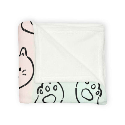 Cozy Cat Themed and Hello Kitty Blanket Soft Polyester Blanket - Perfect for Cat Lovers and Cozy Nights