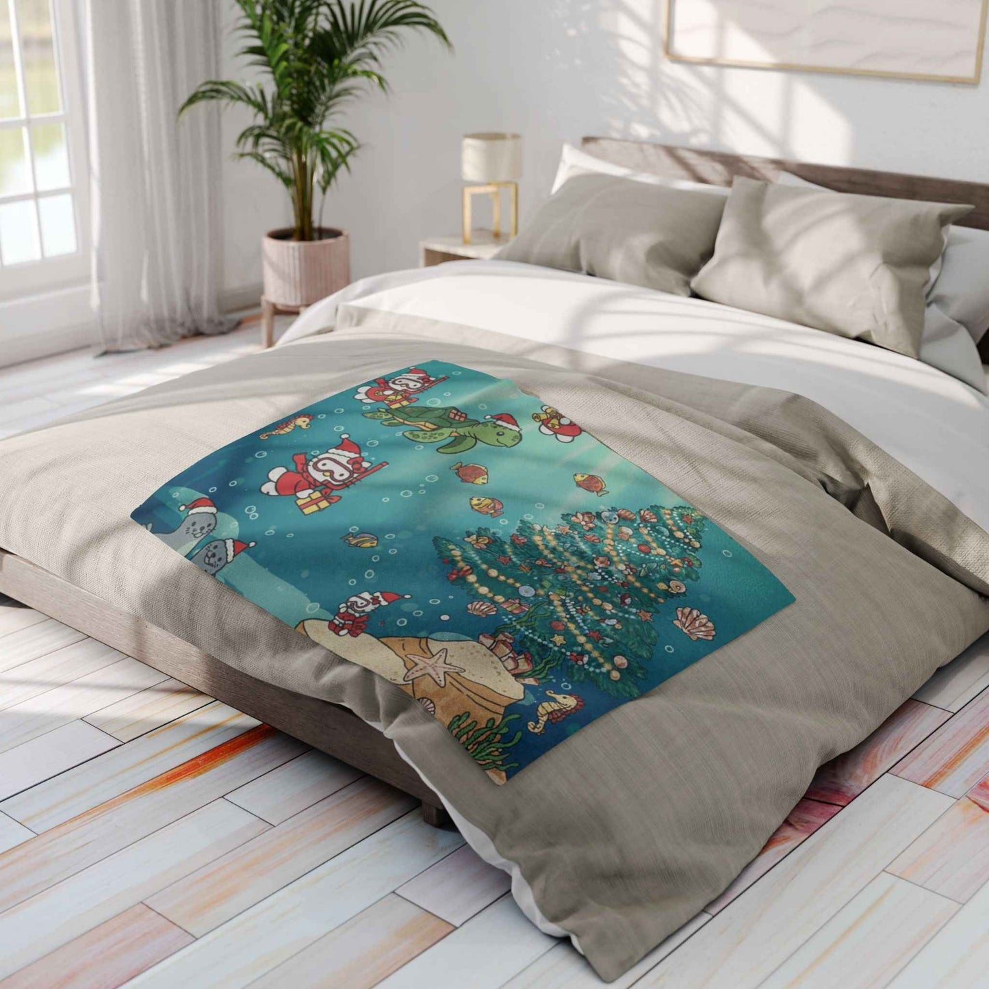 Hello Kitty Arctic Fleece Blanket — Undersea Christmas Celebration
